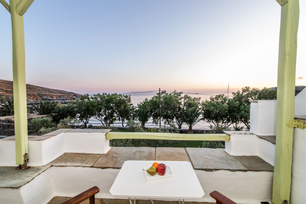 Tinos Hotels Riki