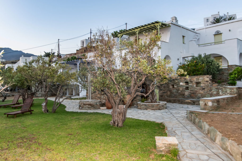 Tinos Hotels Services