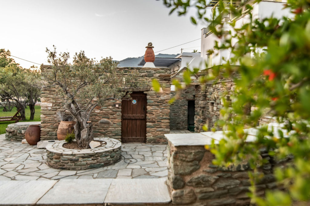 Tinos Hotels Services