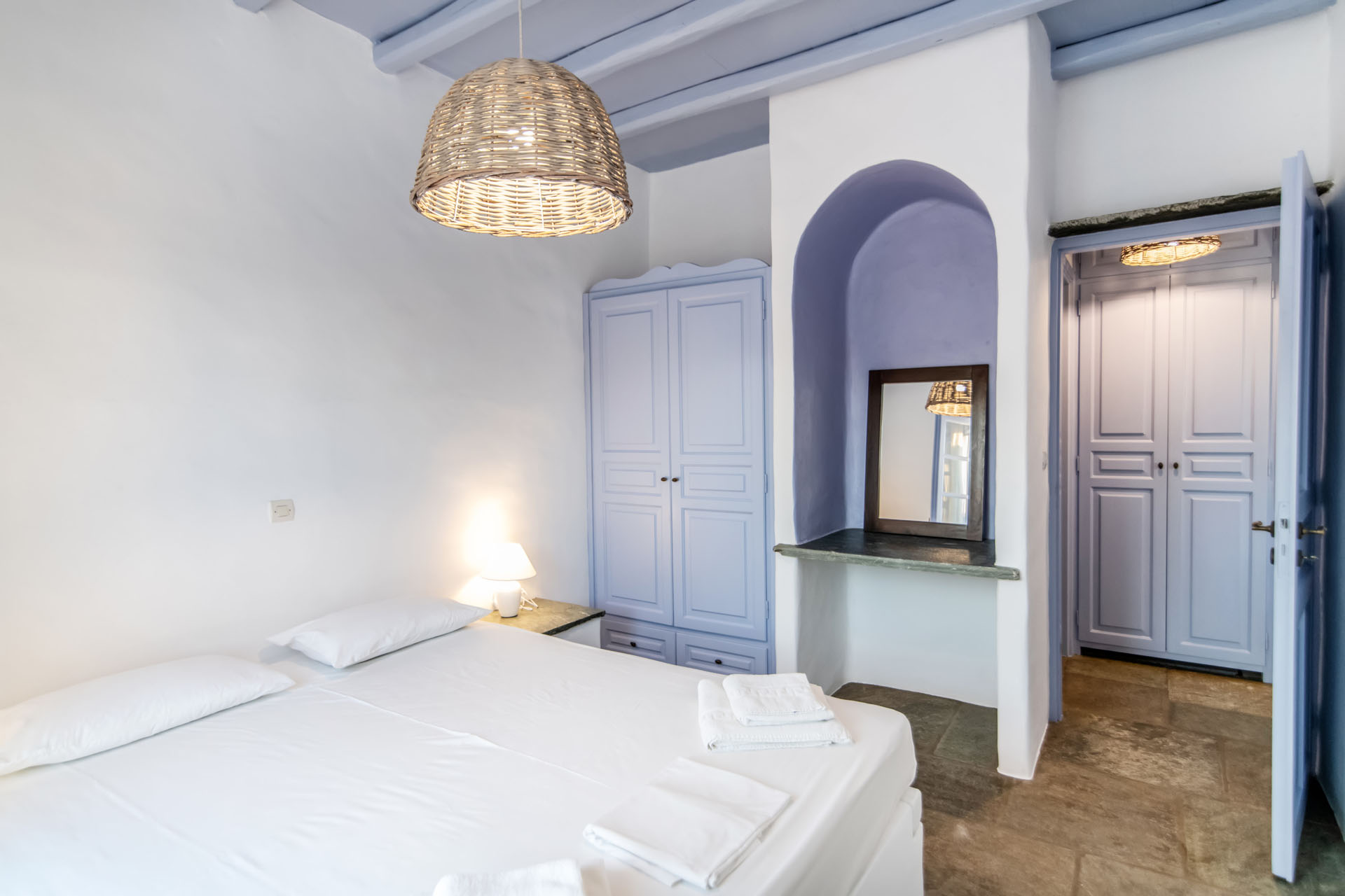 Tinos Hotels Ligaria