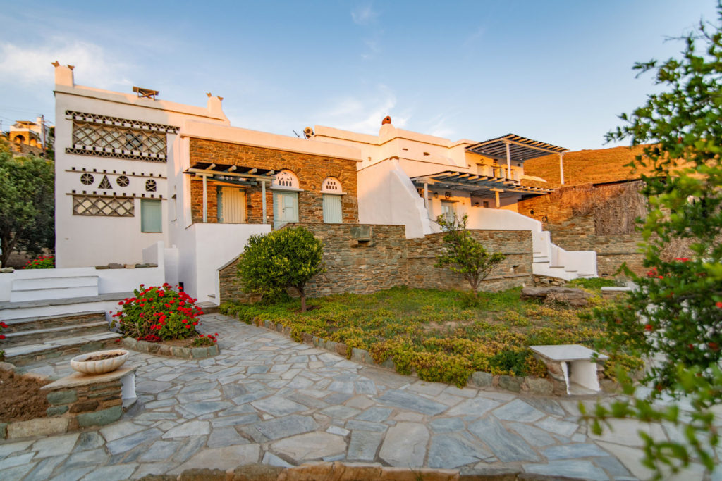 Tinos Hotels Services
